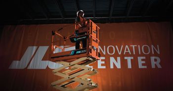 JLG-Microvast-Partnership.jpg